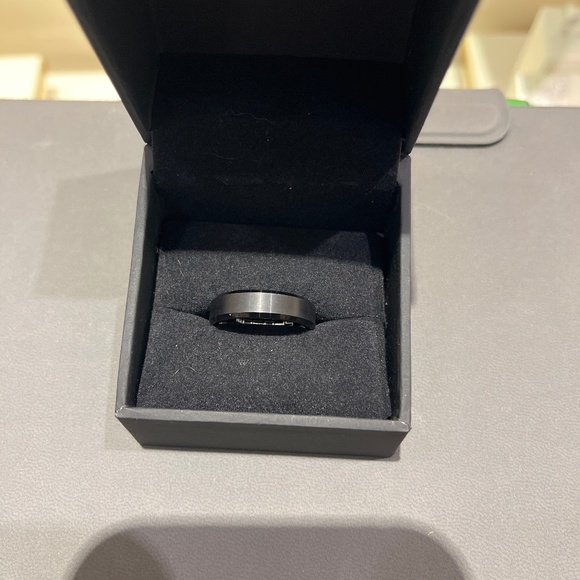 Tungsten Men’s Wedding Band